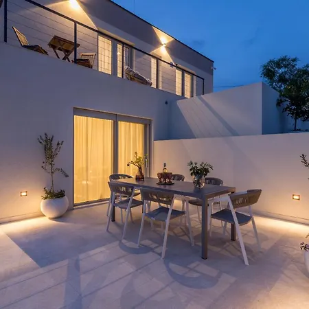 Callista Villa